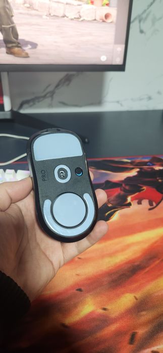 Logitech g pro x superlight sotiladi xolati ideal