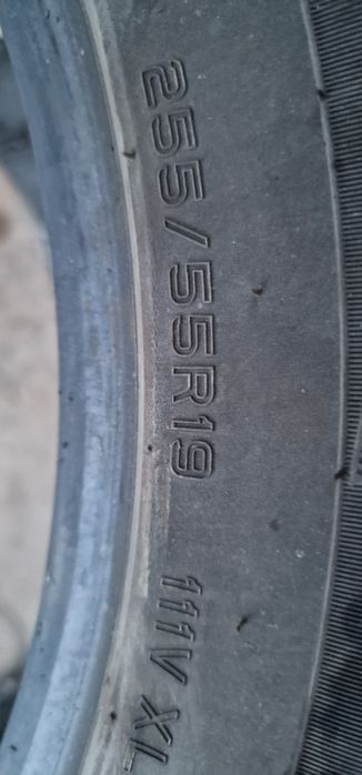 Продам резину летнюю 255х55х19