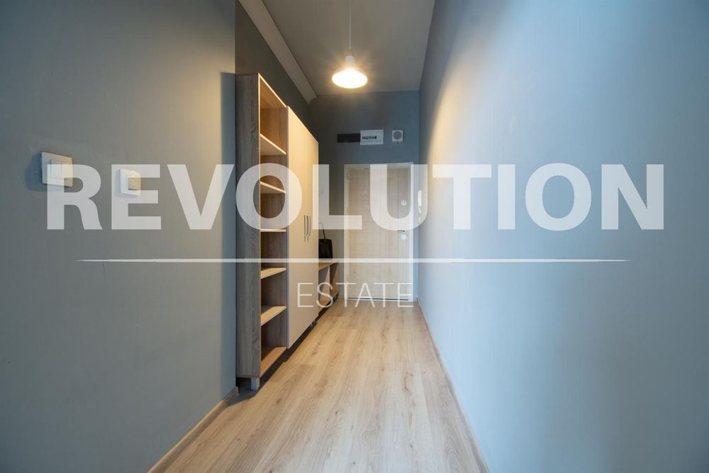 Дава се под наем Едностаен апартамент в София, Студентски град - 35 кв.м за 450 € - Снимка #2