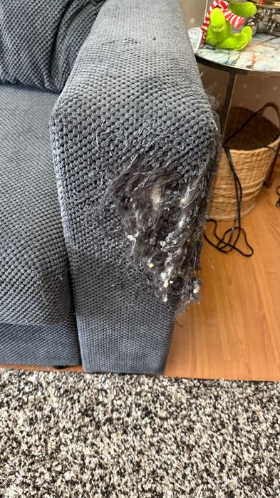 Продам диван угловой