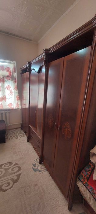 Шкаф 2м каричнивый