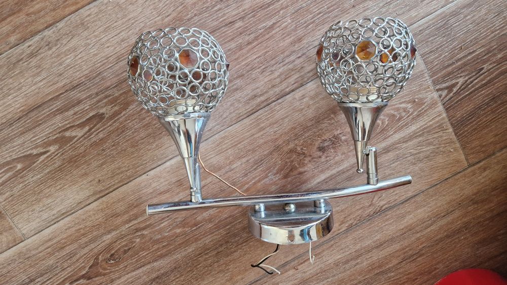 Люстра  двухрожковая