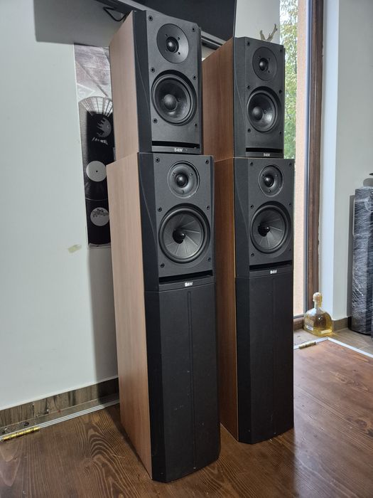 Bowers Wikins DM 305  boxe Top