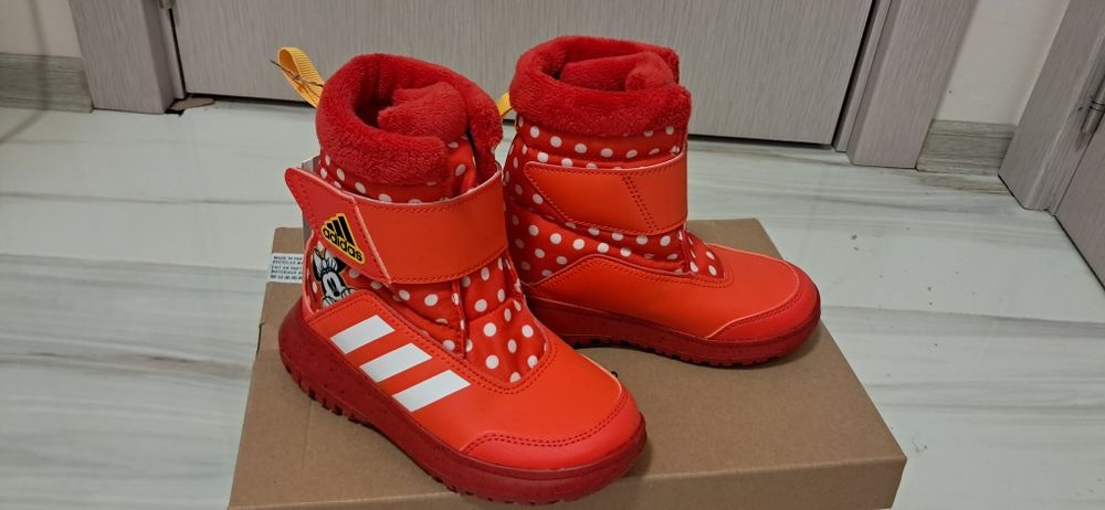 Детски ботуши adidas winterplay Minnie и U.S. Polo Assn.