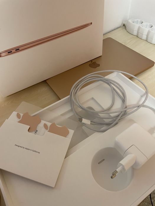 Apple Macbook Air 2020 M1