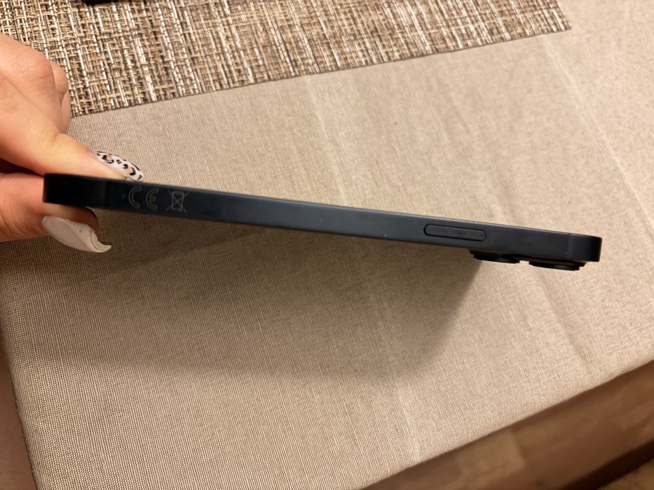 Iphone 14 plus в перфектно състояние
