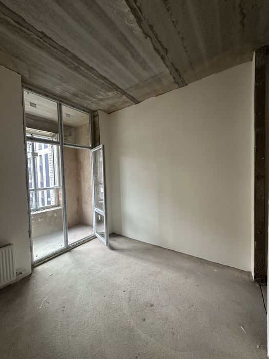 Пластиковая перегородка с дверью