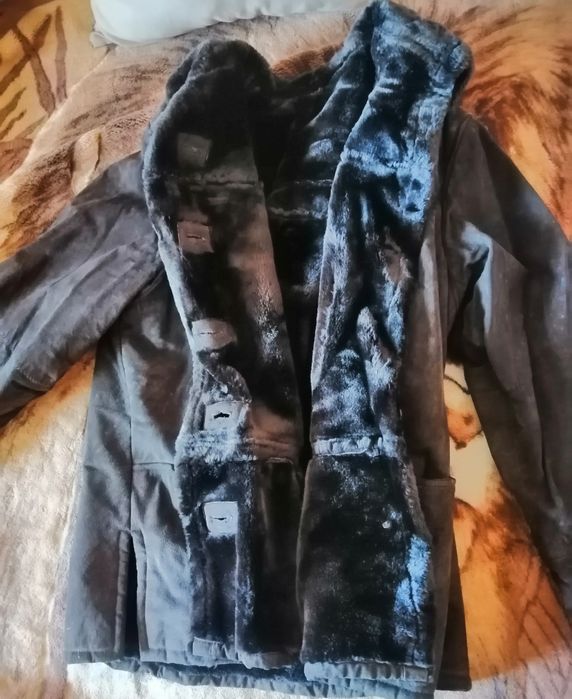 Дамско яке от естествена кожа(набук).