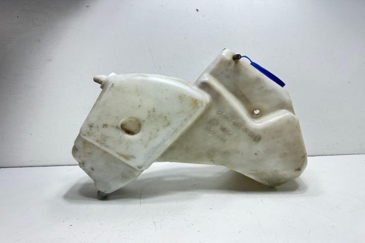 Vas lichid parbriz 9018690120 Mercedes-Benz Sprinter prima generatie