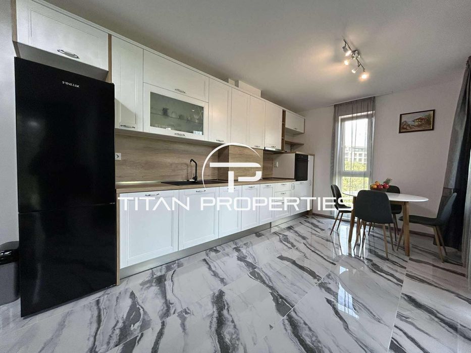 Дава се под наем Двустаен апартамент в к.к. Св.Св. Константин и Елена - 70 кв.м за 800 € - Снимка #1