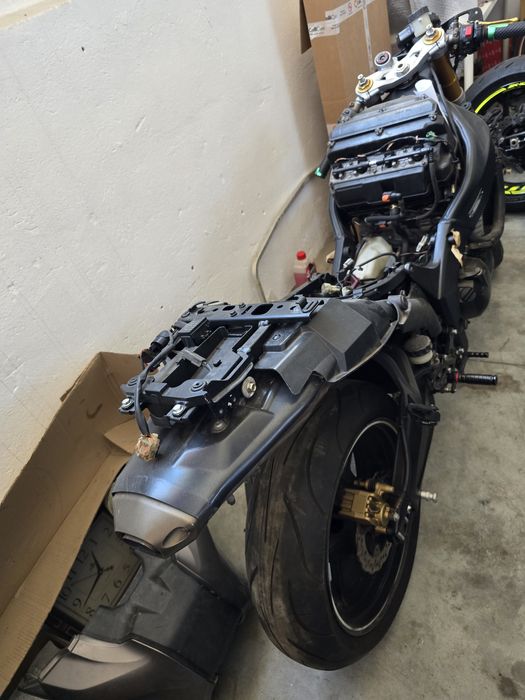Dezmembrez Kawasaki Ninja ZX6R c1h 2005 2006