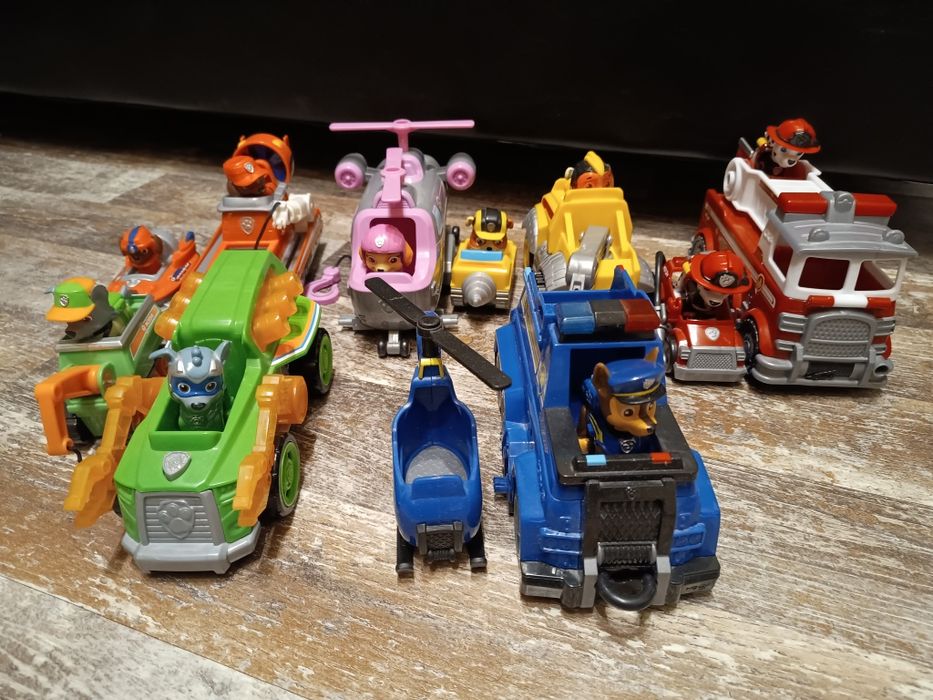 Set mașini Patrula Cățelușilor + ștampile