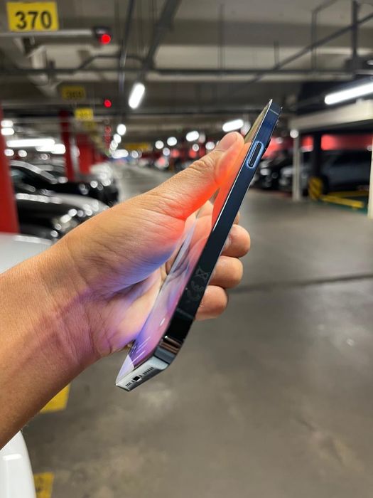 Продам Iphone 12 pro max 128 Gb