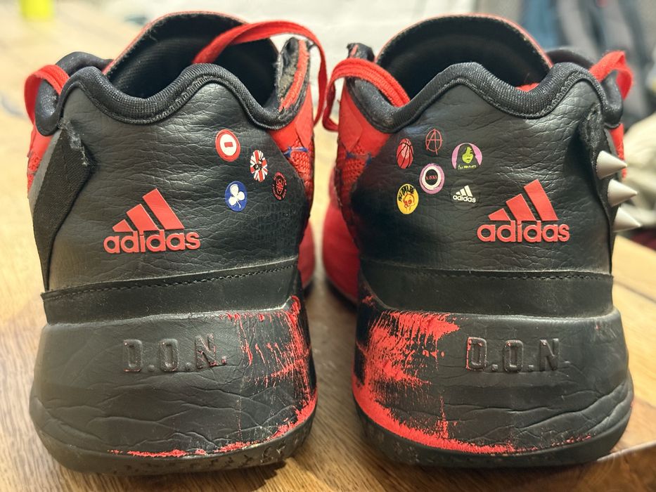 Adidas DON ISSUE 4 39 1/2 copii