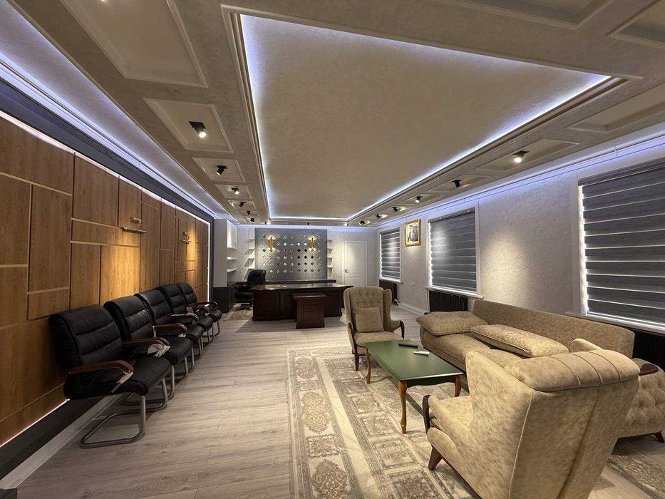 600 m2  omborxona tayyor ofislari bilan birga ijaraga beriladi.