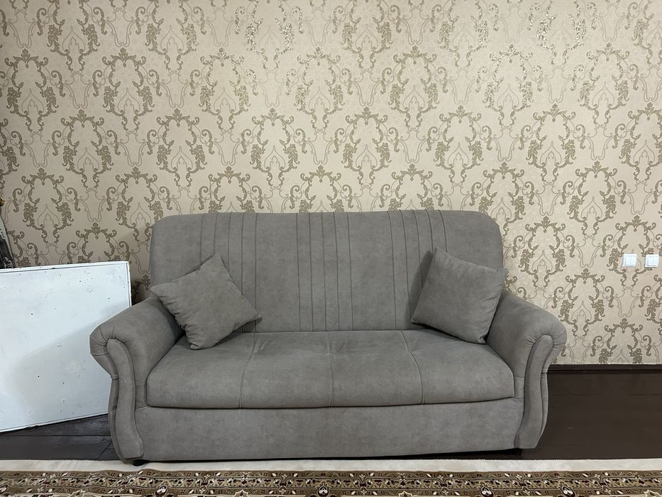 Диван для гостиной с 2 креслами