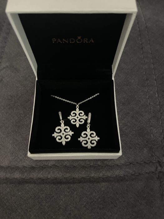 Пандора идеальный подарок