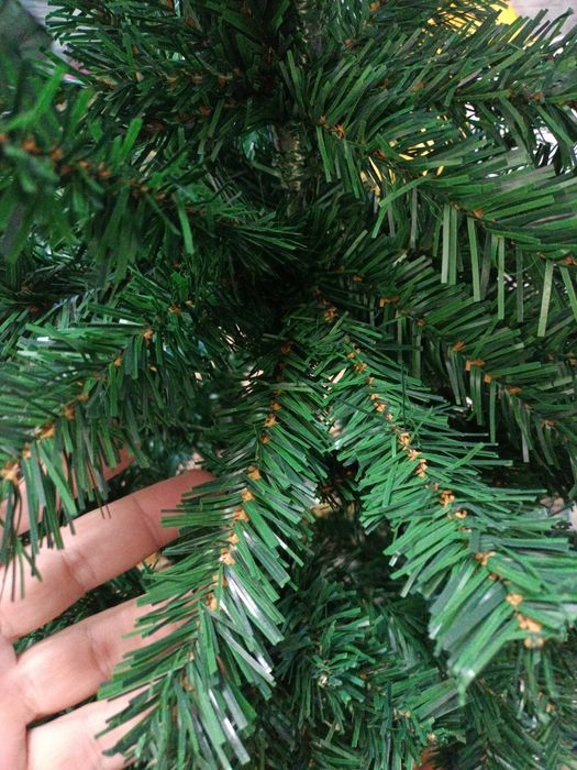 Ёлка искусственная