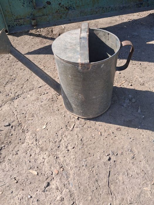 Продам Лейку оцинкованную