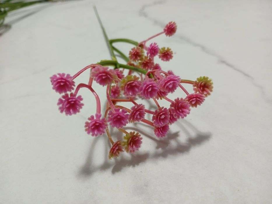 Vând flori artificiale decorative - diverse modele