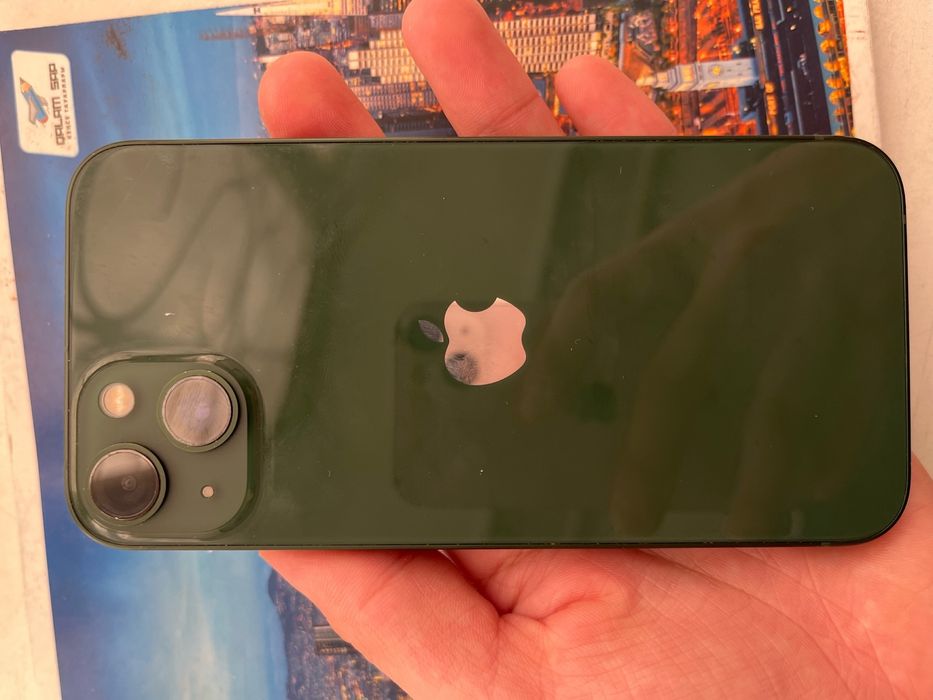 Продам Айфон 13 128гб