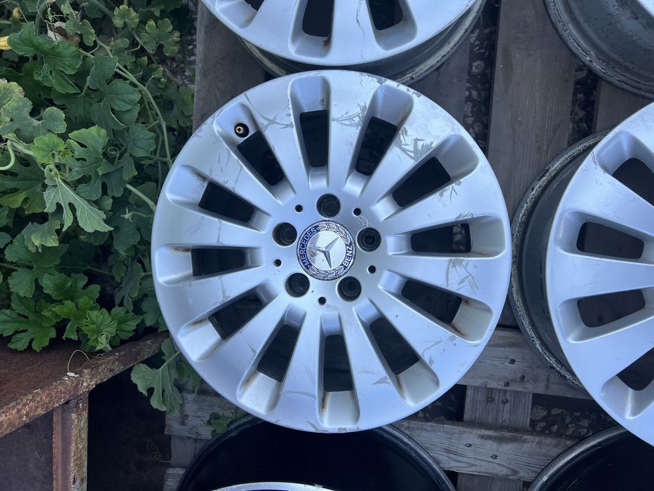 Джанти за Mercedes 16 a204401 et43 j7 оригинални W204 N46