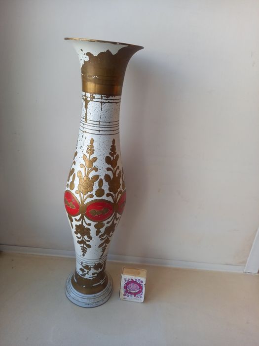 Продаются разные вазы