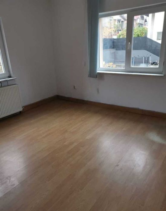 Inchiriere Casa D+P+E, Pitesti, Prundu, 7 camere, nemobilata