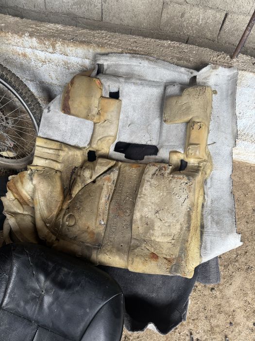 сиденья мерседес 210