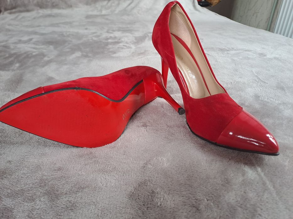 Нови официални обувки