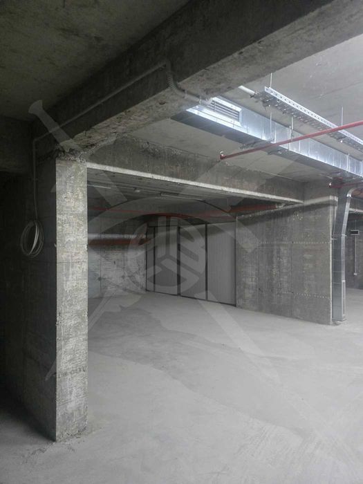 Продава се Гараж / Паркомясто в Варна, Владислав Варненчик - 25 кв.м за 956 €/кв.м - Снимка #1