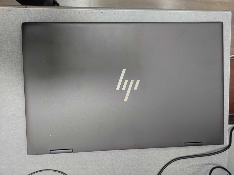 HP 15 ENVY | RYZEN 7 5825U | 16 RAM| 256 nvme