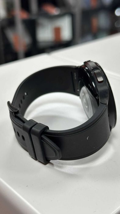 Samsung Galaxy Watch4 Classic SM-R895F 46 mm, Black | UsedProducts.ro