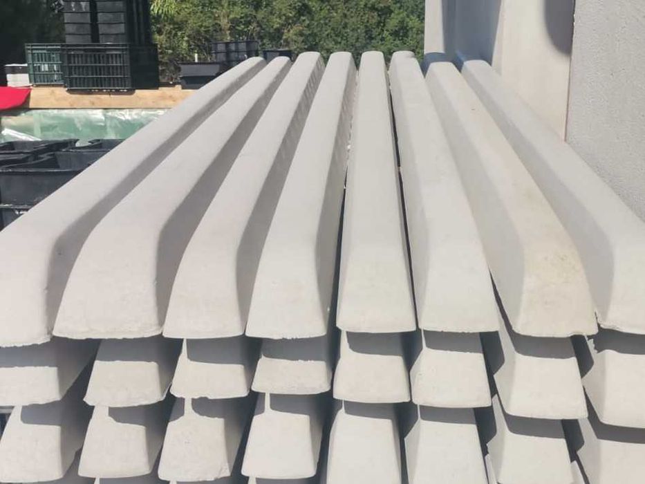 stalpi de gard sau vie