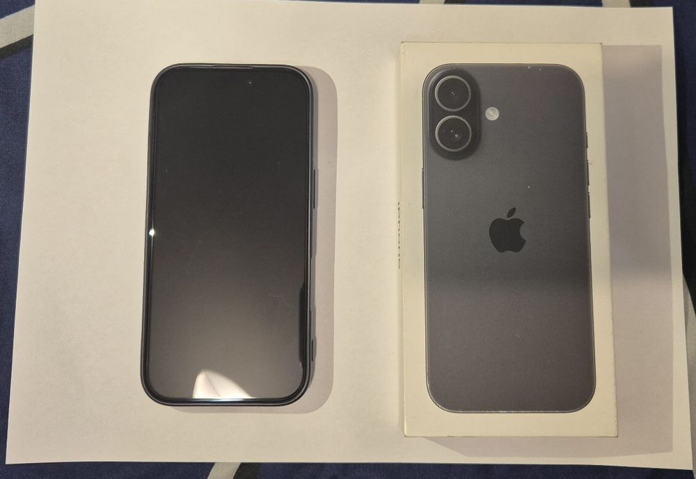 Apple iPhone 17 256 GB Черный

Продам i