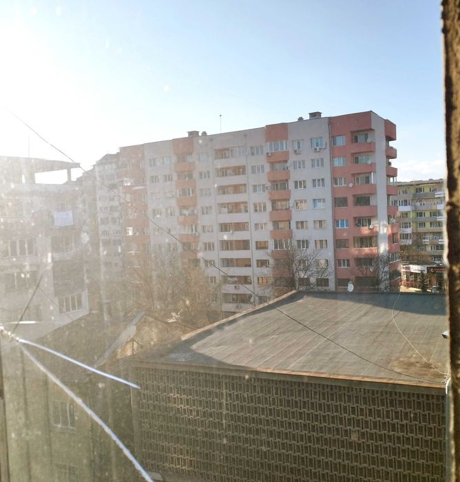 Продава се Двустаен апартамент в Перник, Център - 68 кв.м за 1013 €/кв.м - Снимка #4