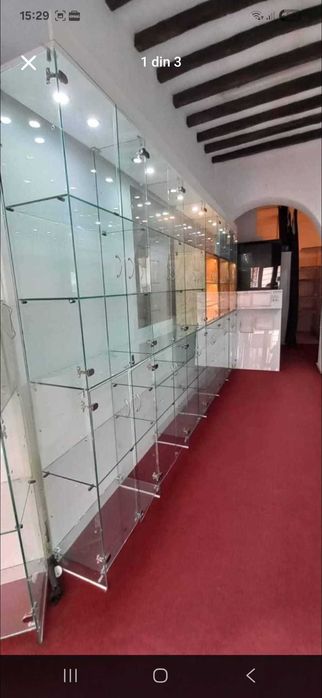 Vitrine sticla securizata, magazin, expozitie