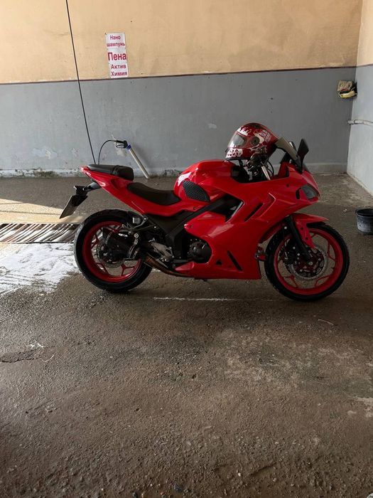 Продаётся спорт байк