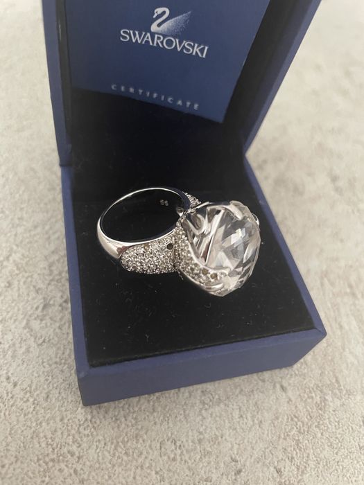 Vand inel marimea 55 cristale Swarovaki