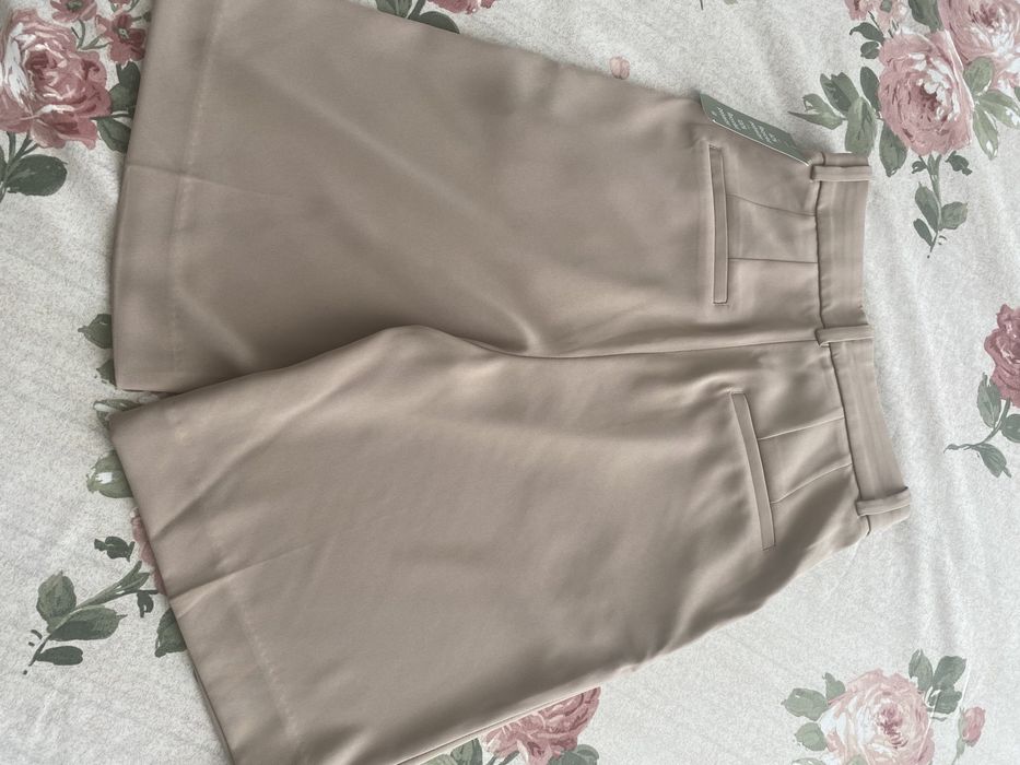 Къси гащи на H&M