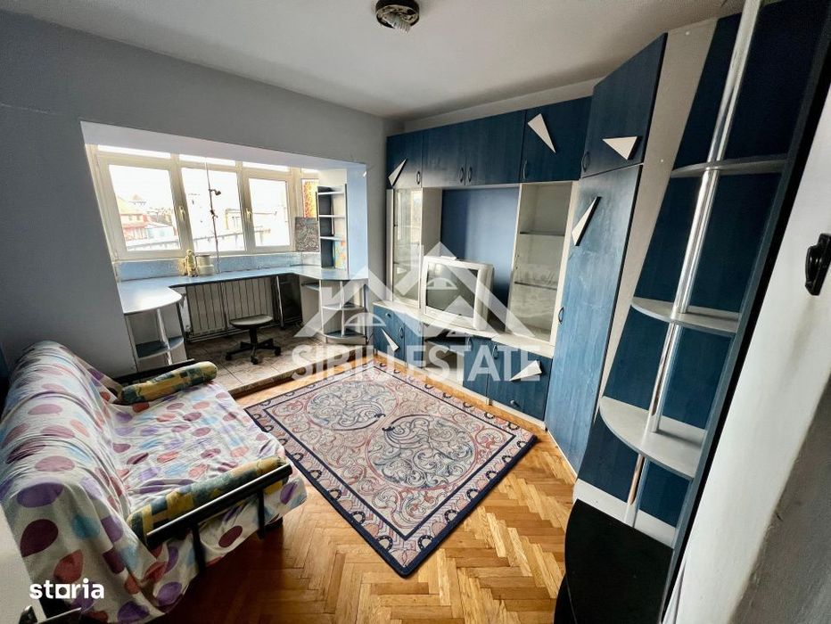 Apartament 4 camere spațios Sibiu zona Gara Mare Abatorului — fotografia 3