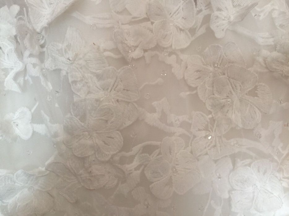 Свадебное платье продаётся