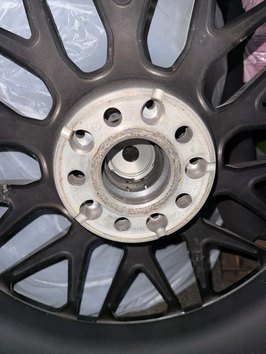 Продам диски  с резиной r21