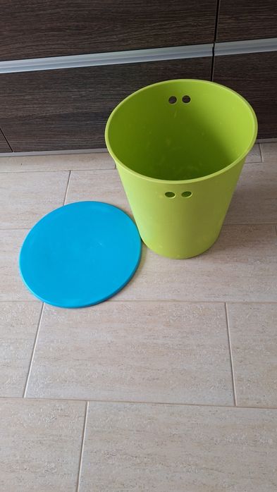 Măsuță/cutie Ikea depozitare Lego/jucariii