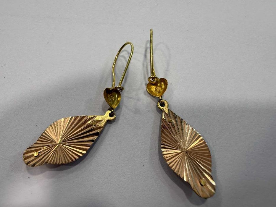 Златни дамски обеци 2.30 г – 14K