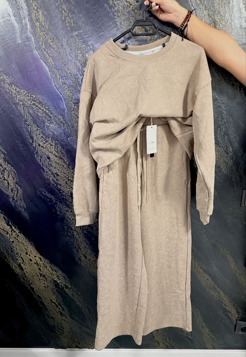 Compleu dama  noi cu eticheta