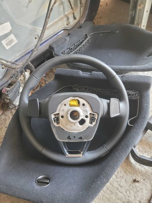 Volan cu padele Audi Q5 2022 fara airbag ,aproape nou 80A419091CP