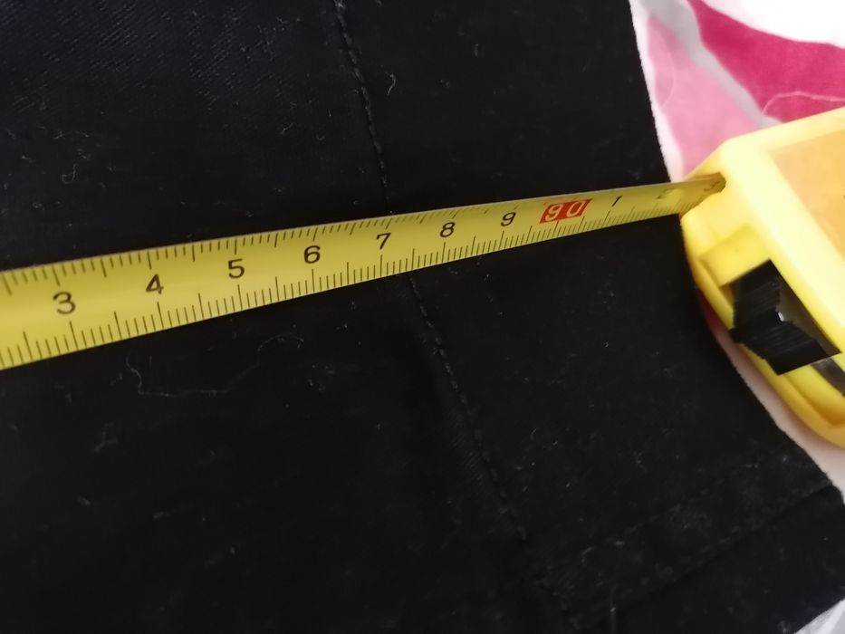 2* pantaloni marimea M