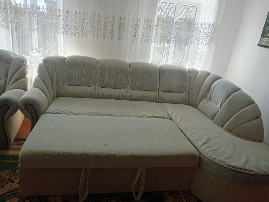 Продам мягкий уголок