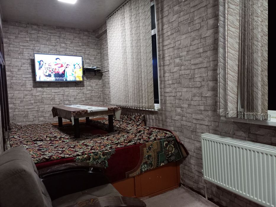 3 xonalik panel uy sotiladi. Yangiyol. Massiv Anorqulovda